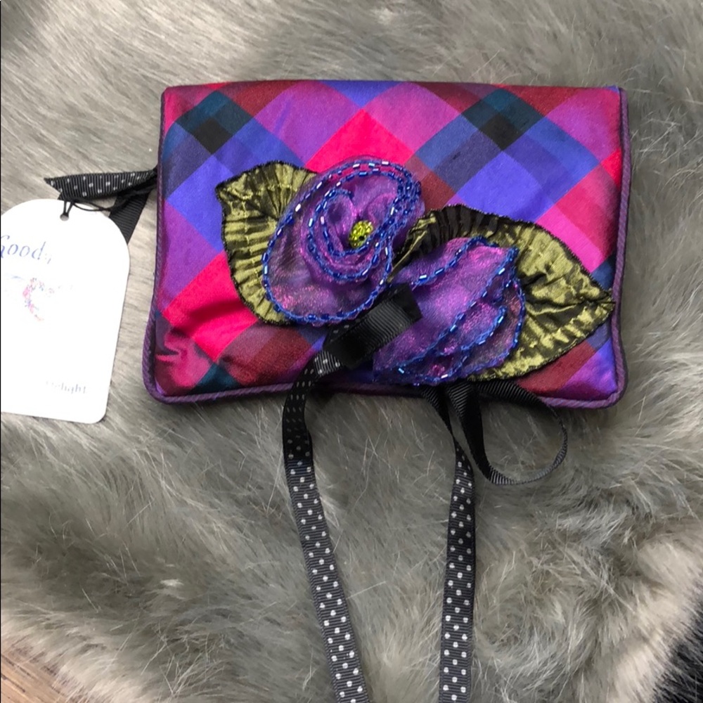 Brand New jewelry sachet carrier for travel.